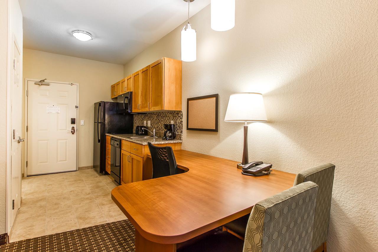 Mainstay Suites Stanley Exterior foto